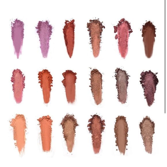 KAB Cosmetics Day and Night Palette - Picture 2 of 3